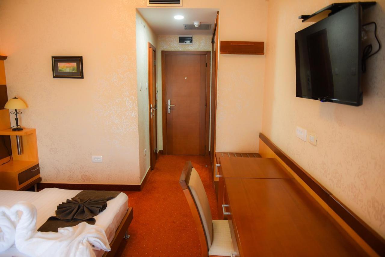 Hotel Marshal Nikšić Extérieur photo